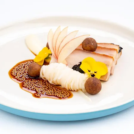 Готель Meridian