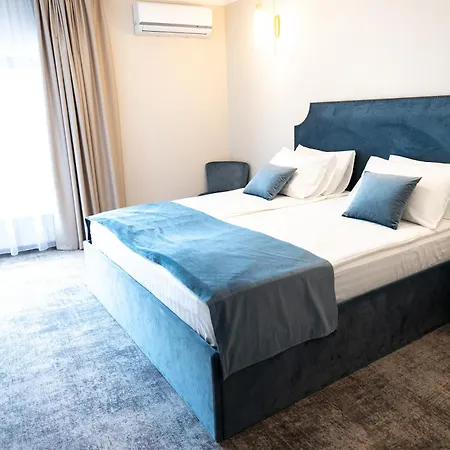Hotel Meridian