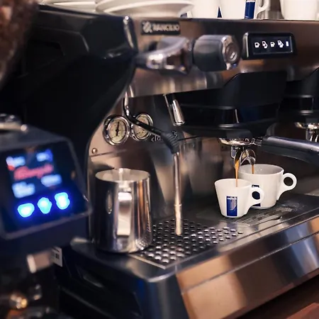 Готель Meridian