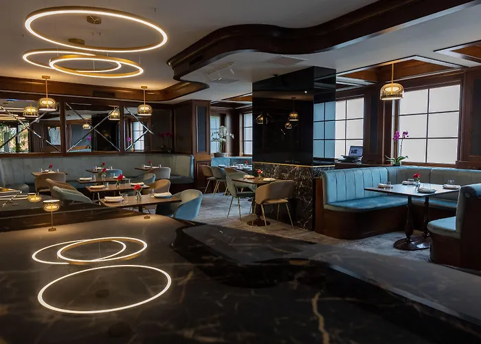 Ξενοδοχείο Meridian 4*